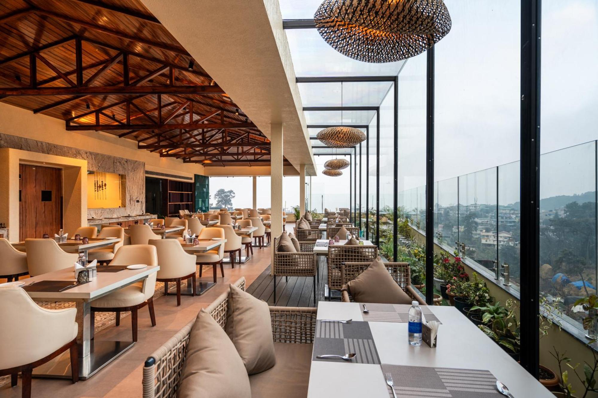 The White Rock Inn & Dine Shillong Luaran gambar